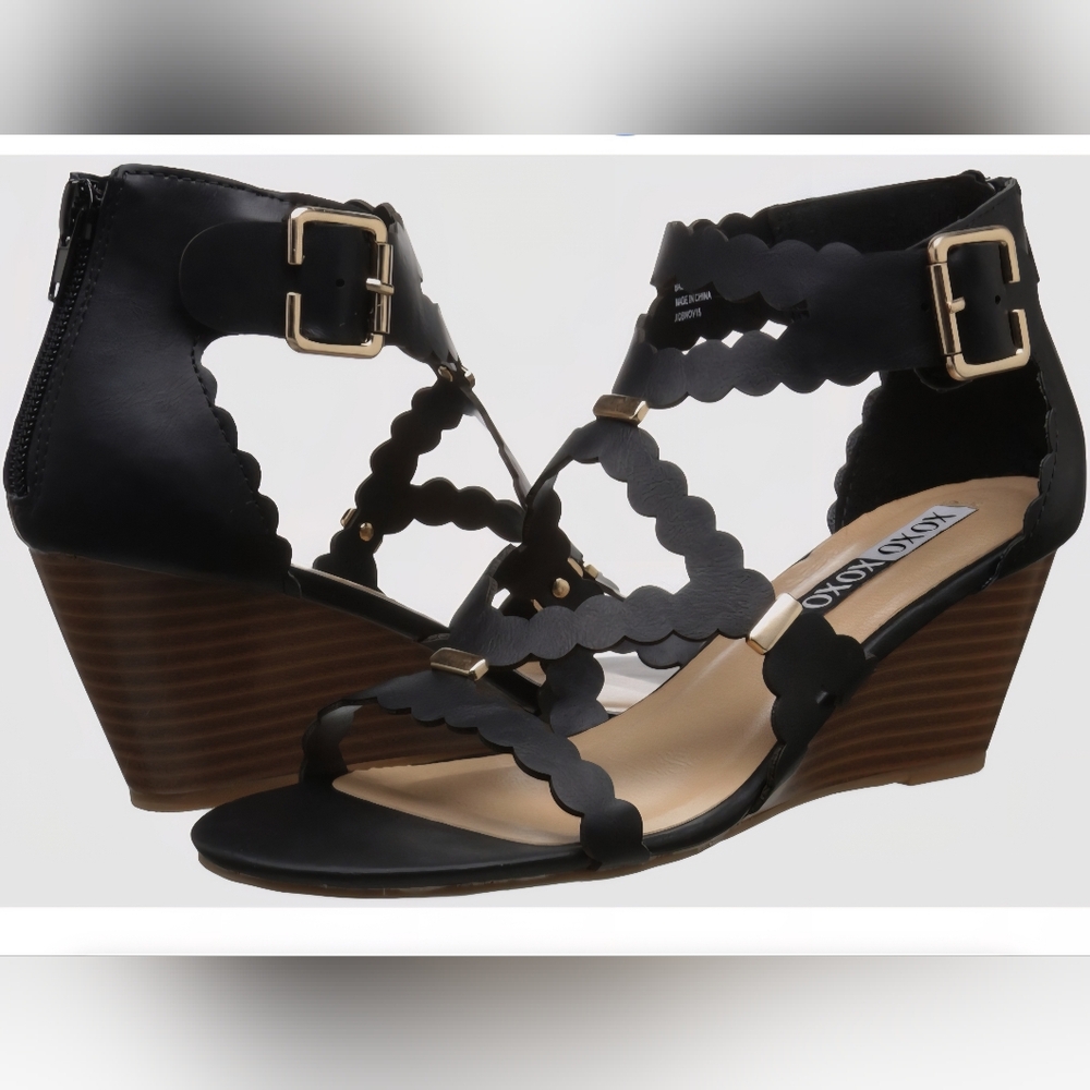 **NEW**XOXO Black Scalloped Wedge Sandals with Gold Buckles